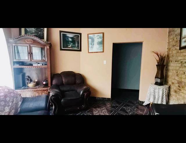 4 BEDROOM HOUSE FOR SALE IN FERRYVALE